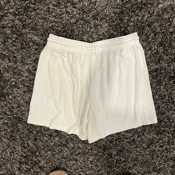 Wilfred Free Lounge Shorts - Picture 2 of 3